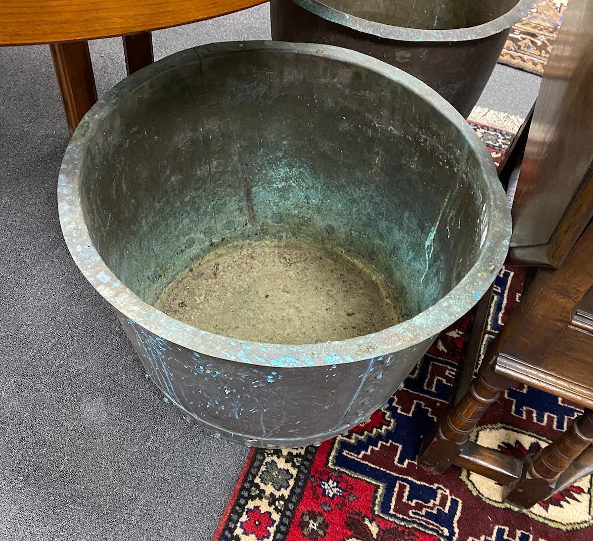 A large Victorian copper copper, diameter 61cm, height 42cm